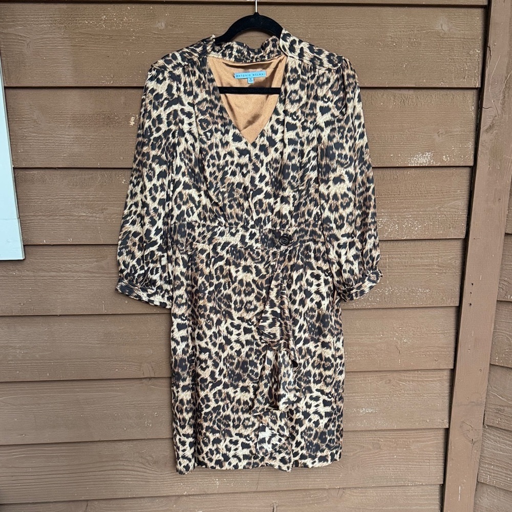 Antonio Melani leopard 3/4 sleeve with ruffle front dress size 10